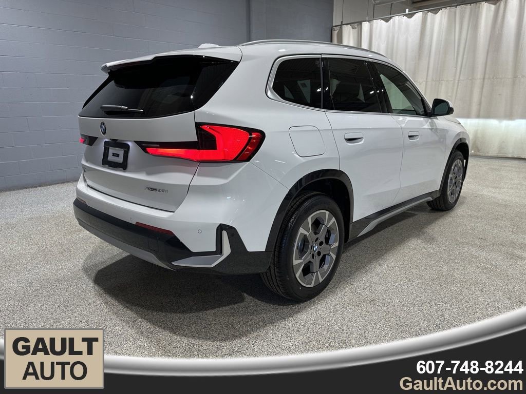 New 2026 BMW X1 xDrive28i w/ Technology Package image 3