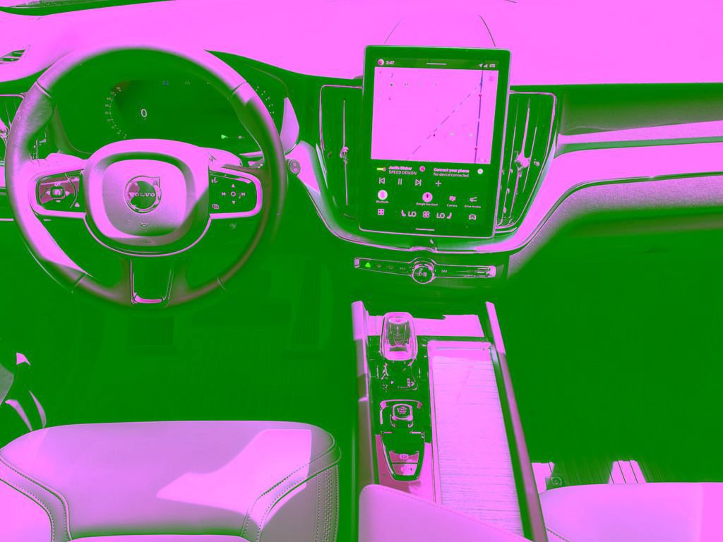 New 2026 Volvo XC60 B5 Plus AWD/4WD image 10