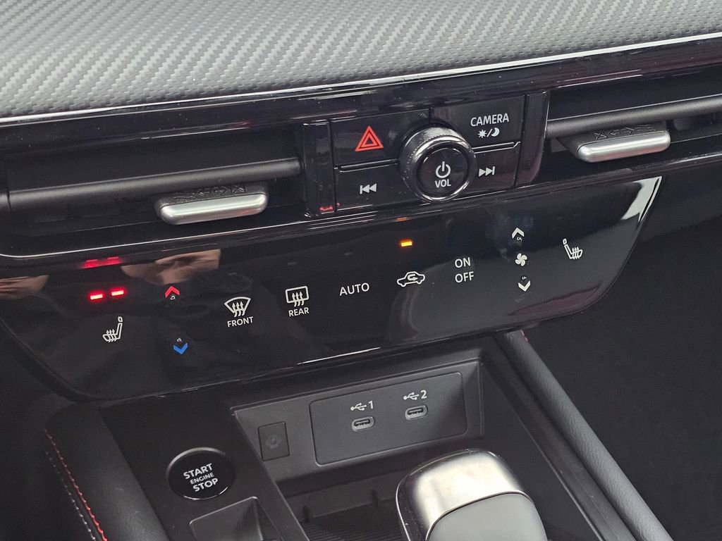 New 2026 Nissan Kicks SR w/ SR Premium Package image 17