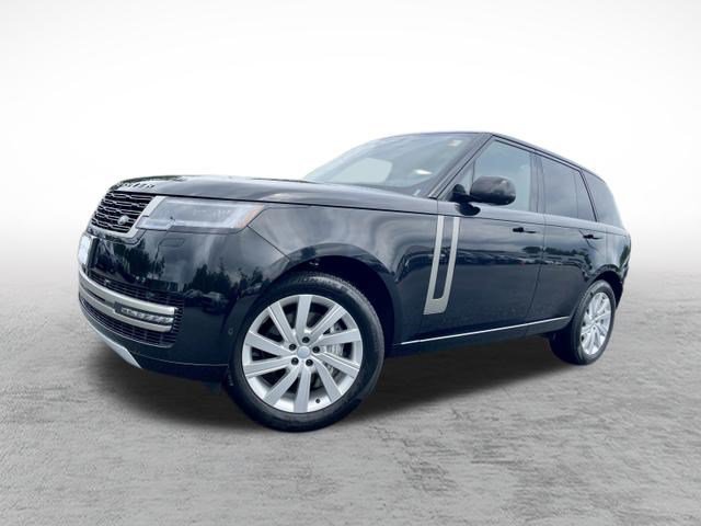 Used 2025 Land Rover Range Rover SE AWD/4WD image 1