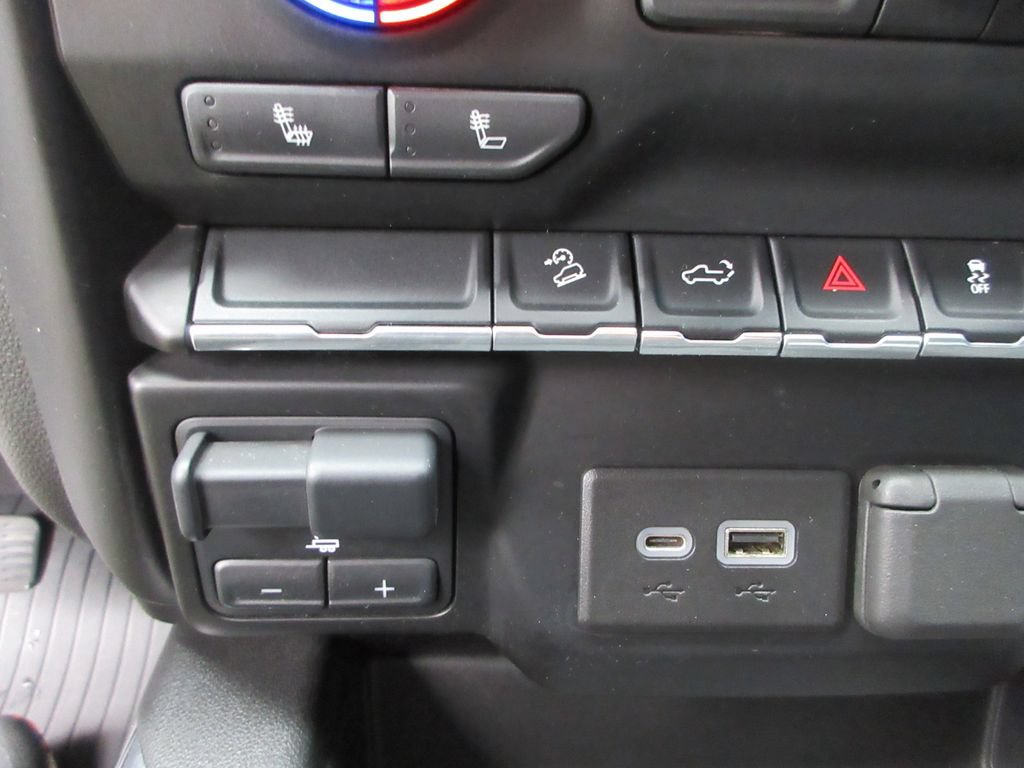 Certified 2021 Chevrolet Silverado 1500 LT Trail Boss w/ Bed Protection Package AWD/4WD image 33