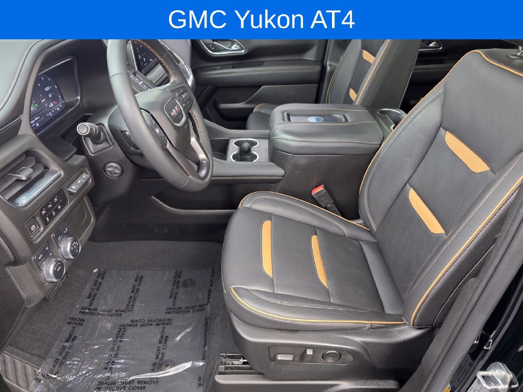 Used 2023 GMC Yukon AT4 w/ Technology Package AWD/4WD image 10