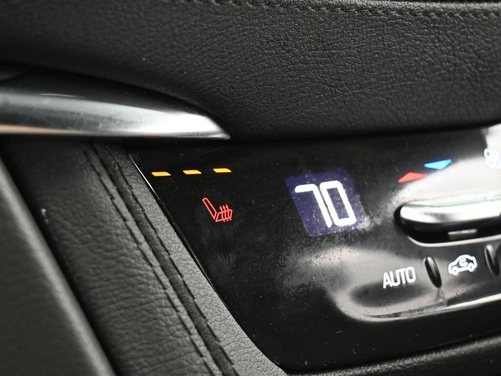 Used 2024 Cadillac XT5 Luxury image 25