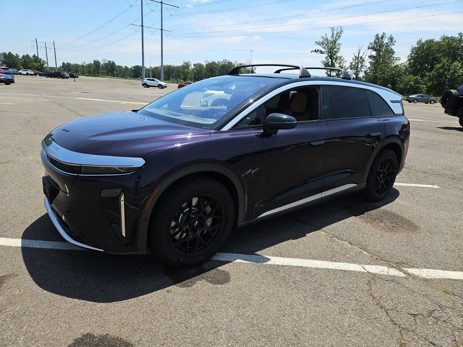 Used 2026 Lucid Gravity Grand Touring AWD/4WD image 3
