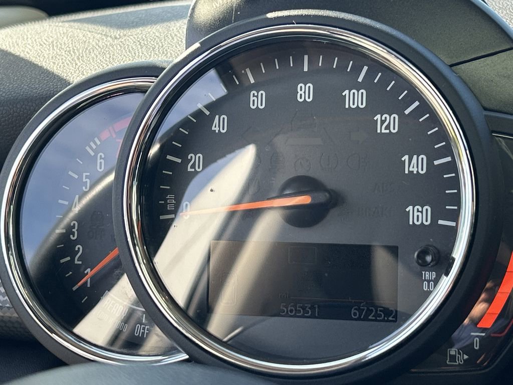 Used 2020 MINI Cooper 2-Door Hardtop image 25