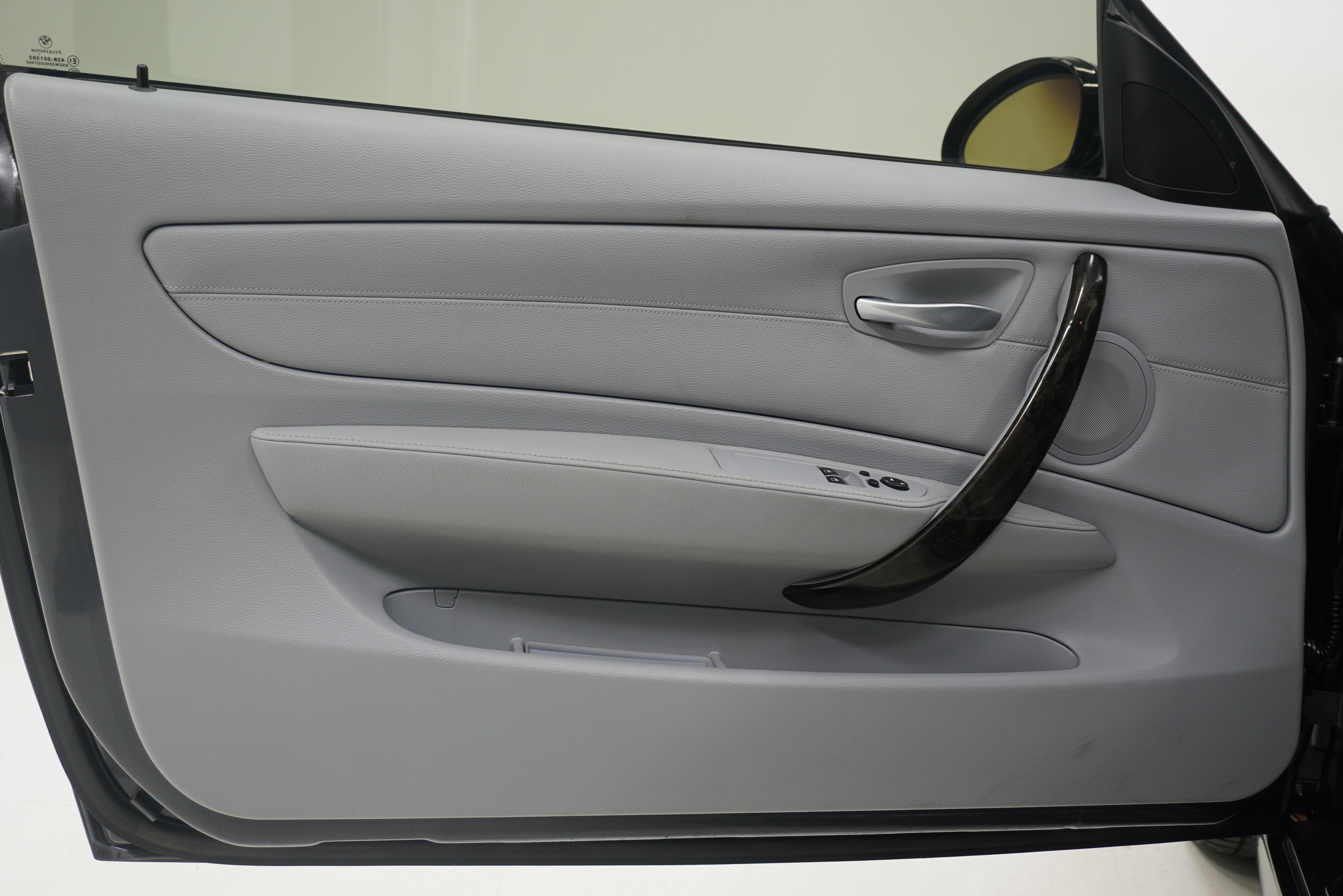 Used 2008 BMW 135i Coupe RWD image 14