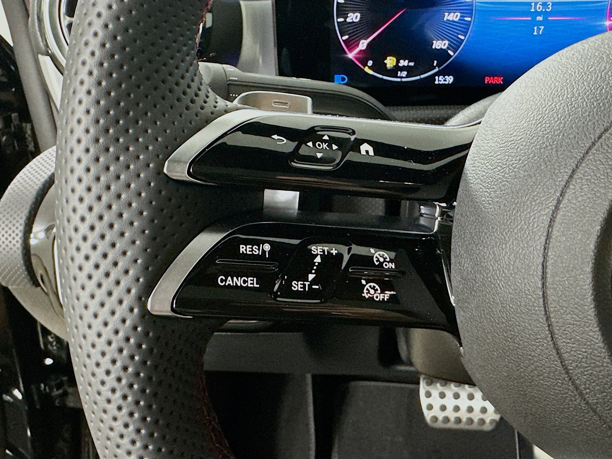 Certified 2026 Mercedes-Benz CLA 250 4MATIC image 12