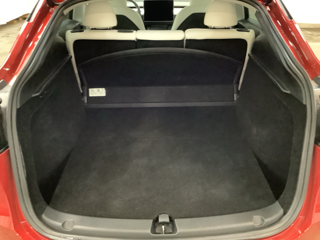 Used 2023 Tesla Model Y Long Range AWD/4WD image 7