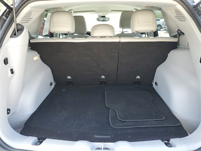 Used 2022 Jeep Compass Limited w/ Elite Group image 9