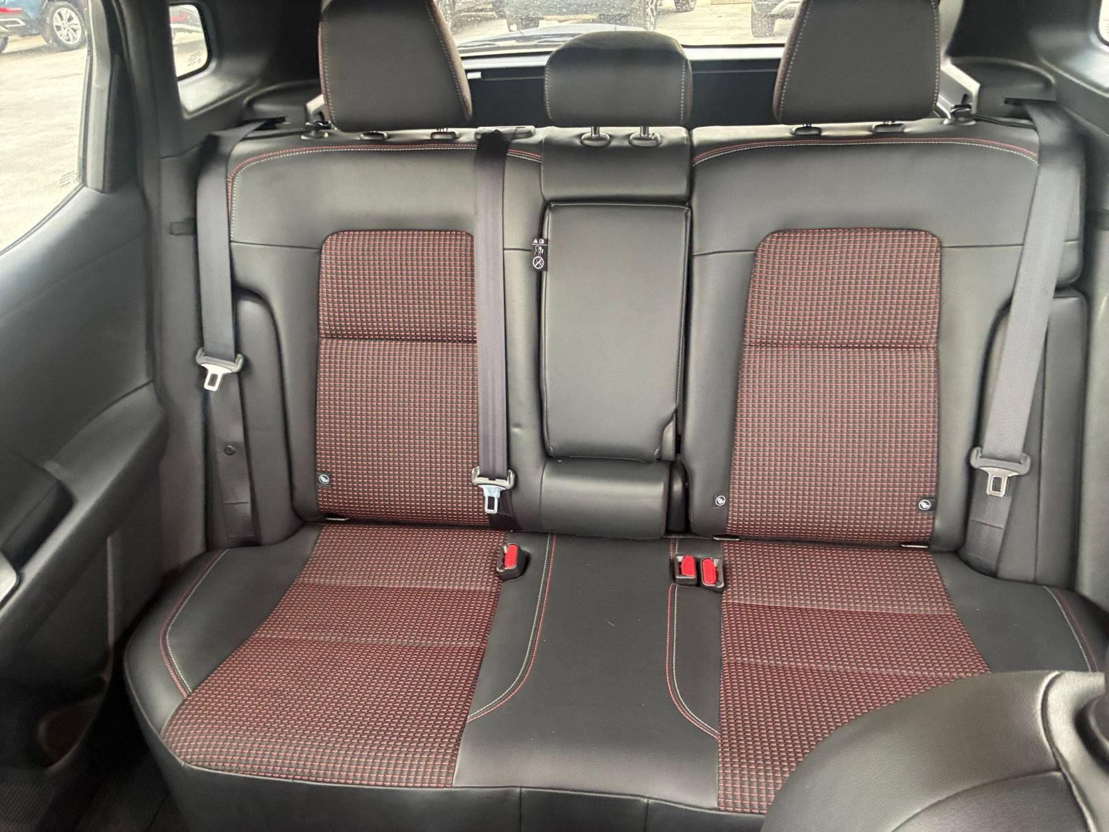 Used 2026 Nissan Kicks SR AWD/4WD image 32