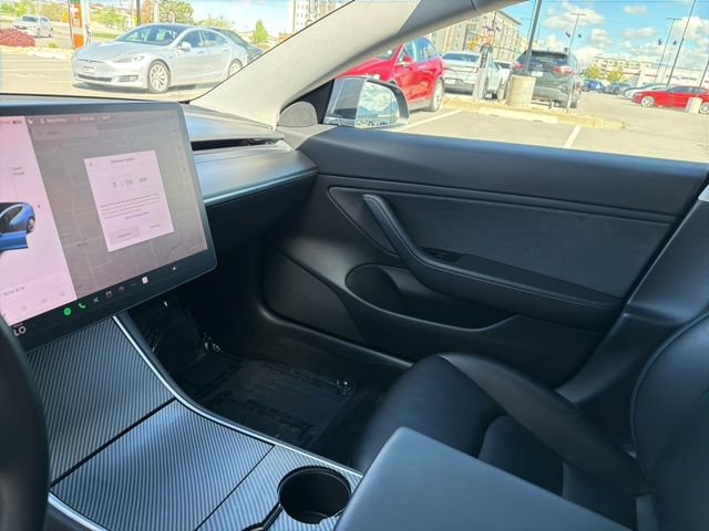 Used 2018 Tesla Model 3 Mid Range RWD image 23