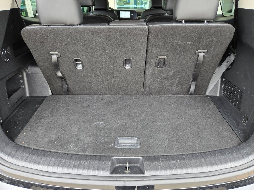 Used 2023 Kia Telluride S FWD image 32