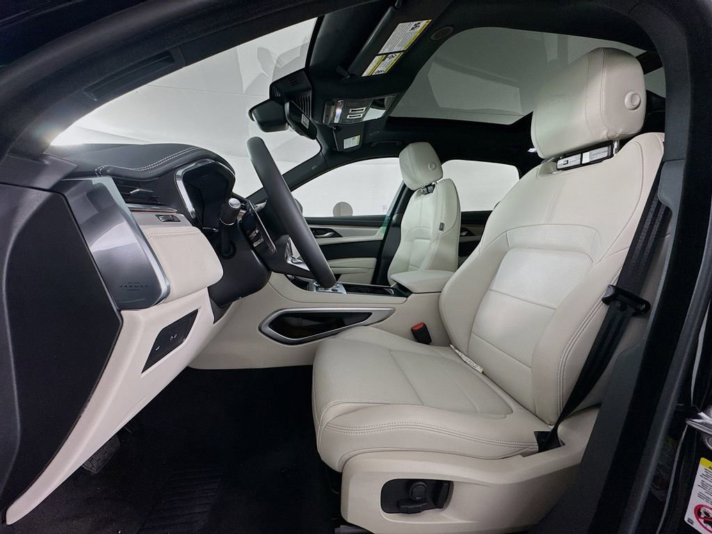 New 2026 Jaguar F-PACE R-Dynamic S image 20