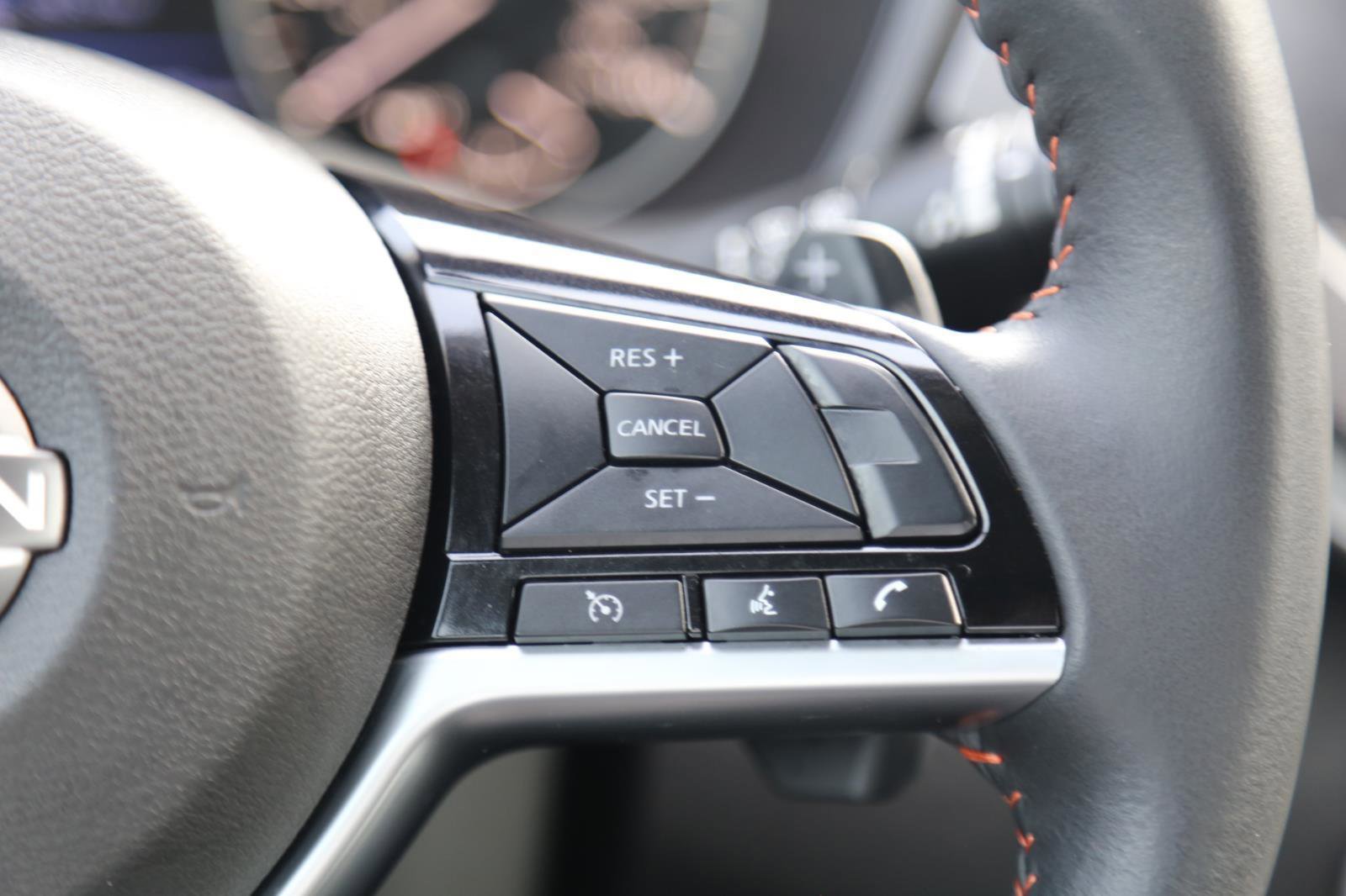 Used 2025 Nissan Altima 2.5 SR FWD image 16