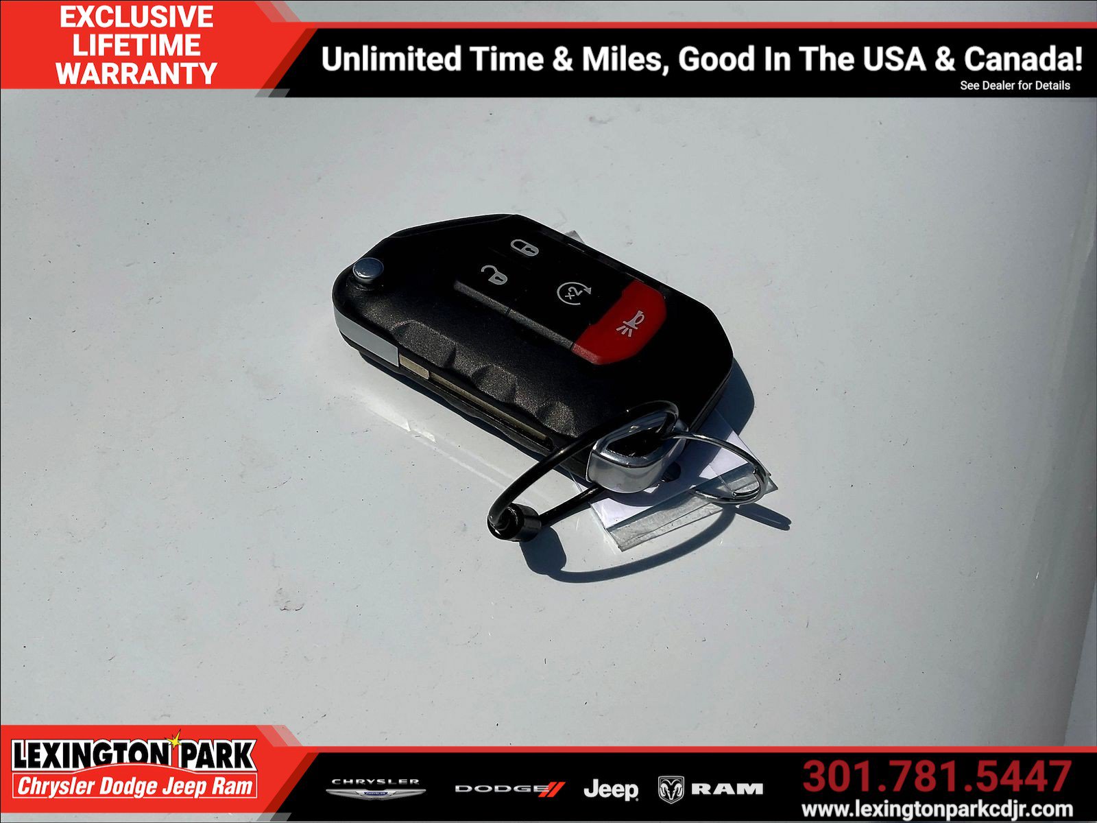 Used 2026 Jeep Wrangler Unlimited Sahara AWD/4WD image 35