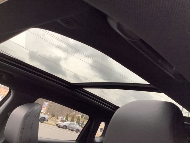 New 2026 Jeep Compass Limited w/ Sun, Sound & Navigation Group AWD/4WD image 9