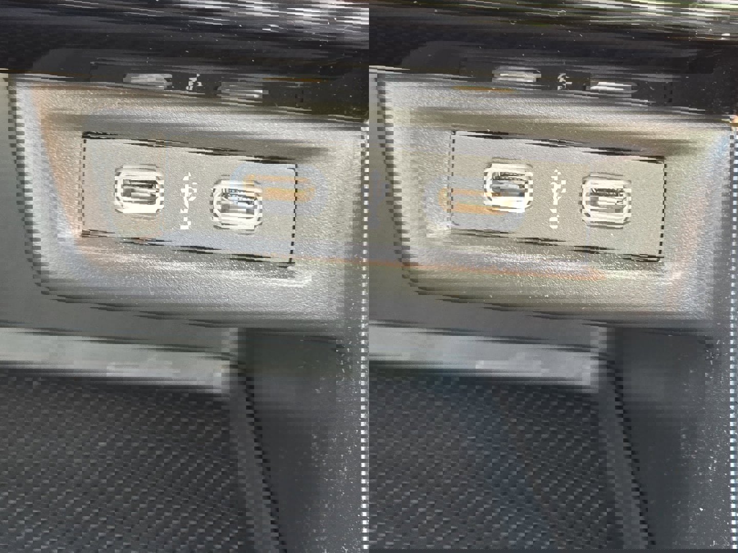 Used 2025 Volkswagen Jetta Sport image 6