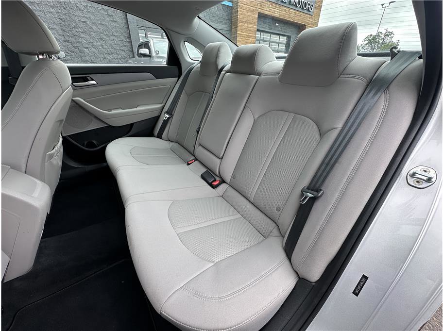 Used 2018 Hyundai Sonata SEL FWD image 16
