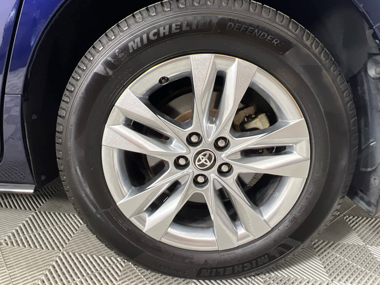 Used 2021 Toyota Sienna Limited image 13