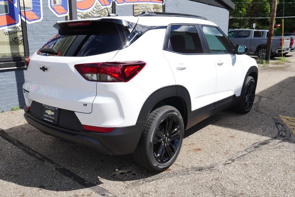 New 2026 Chevrolet TrailBlazer LT w/ Midnight Edition AWD/4WD image 31