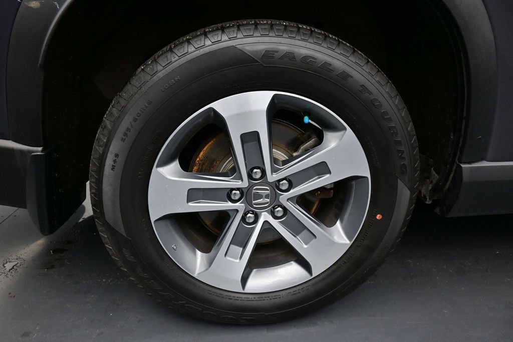 Used 2025 Honda Pilot EX-L image 32