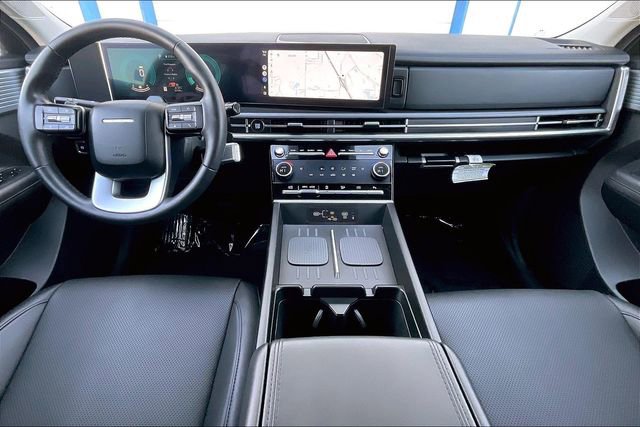 Certified 2025 Hyundai Santa Fe SEL image 15