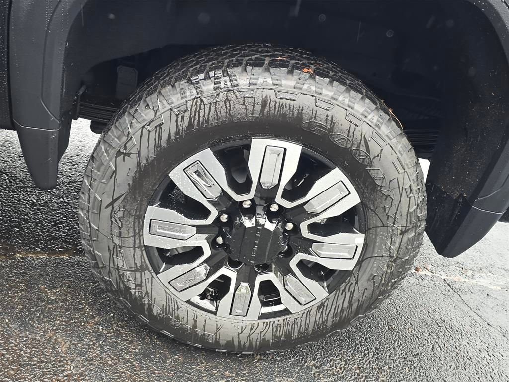 New 2026 GMC Sierra 2500 Denali w/ Denali Reserve Package AWD/4WD image 7