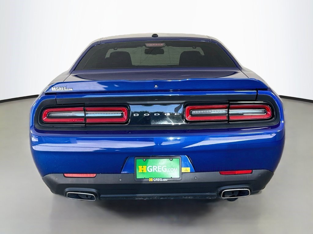 Used 2021 Dodge Challenger GT RWD image 8