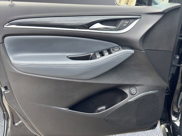 Used 2024 Buick Enclave Essence w/ Experience Buick Package image 13