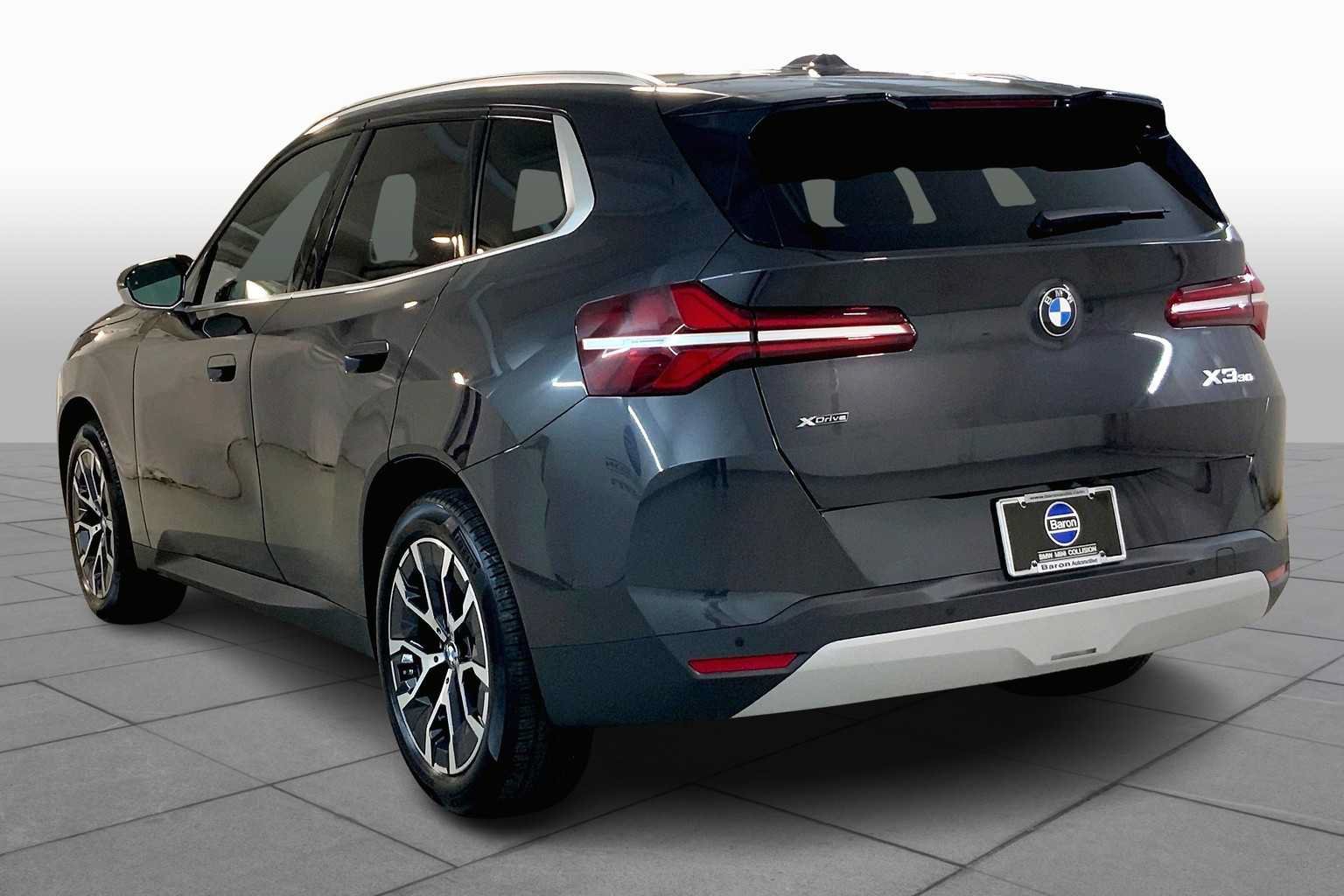 Used 2025 BMW X3 xDrive30i w/ Premium Package AWD/4WD image 12