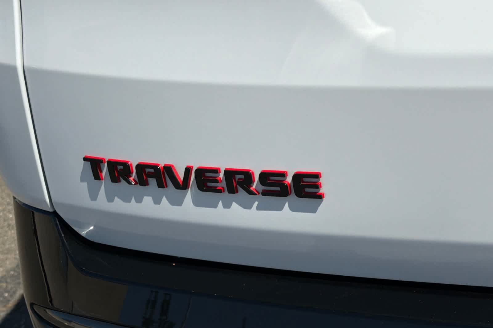Used 2023 Chevrolet Traverse Premier w/ Redline Edition FWD image 34