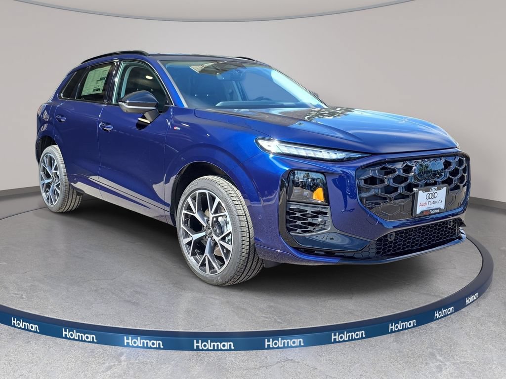 New 2026 Audi Q3 quattro 2.0T AWD/4WD image 3