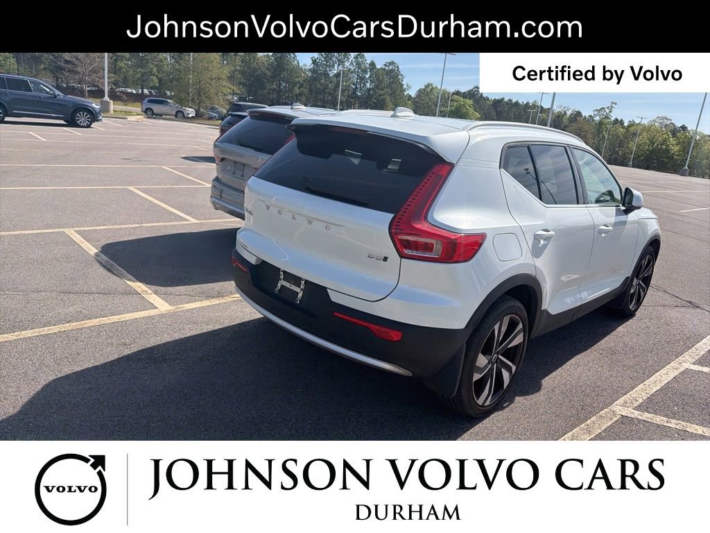 Used 2023 Volvo XC40 B5 Plus w/ Driver Assist Package image 12