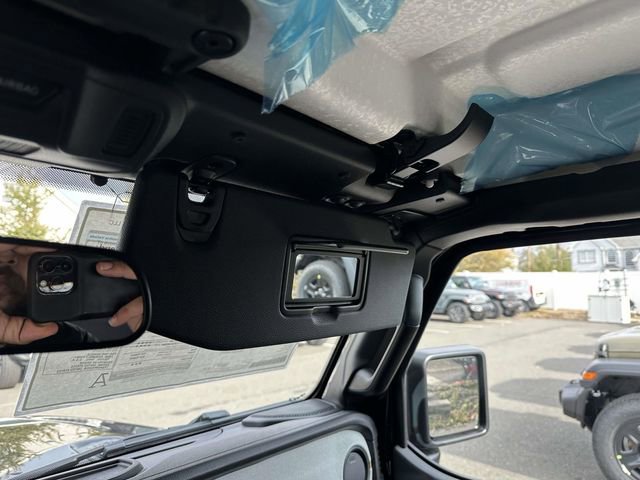 New 2026 Jeep Gladiator Sport AWD/4WD image 15