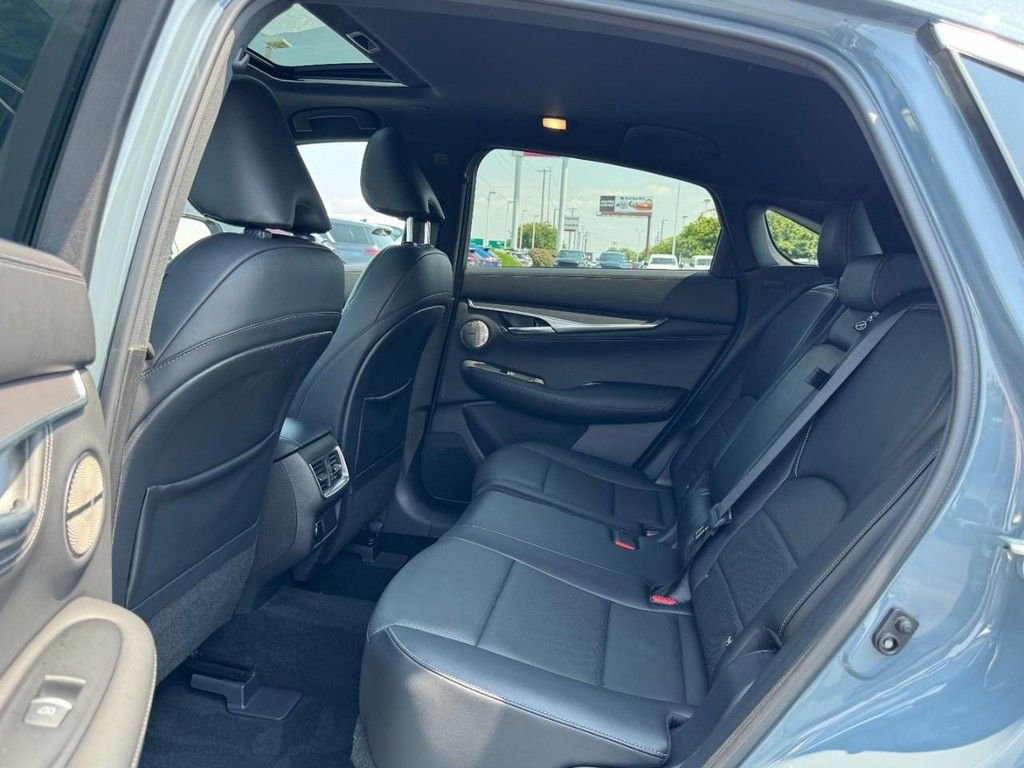 Used 2022 INFINITI QX55 Essential w/ Proassist Package image 10