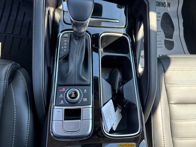 Used 2024 Kia Telluride SX Prestige AWD/4WD image 33