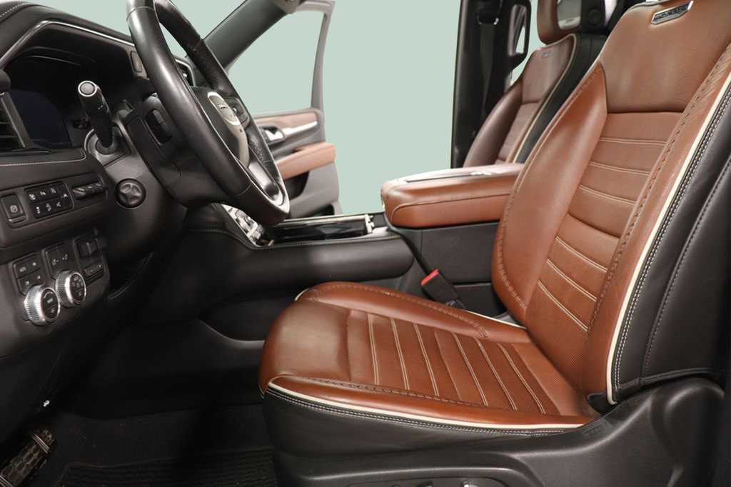 Used 2023 GMC Yukon Denali Ultimate AWD/4WD image 21