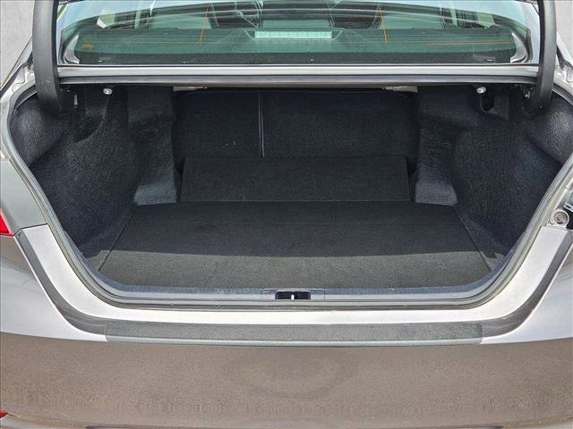 Used 2024 Toyota Camry SE FWD image 6