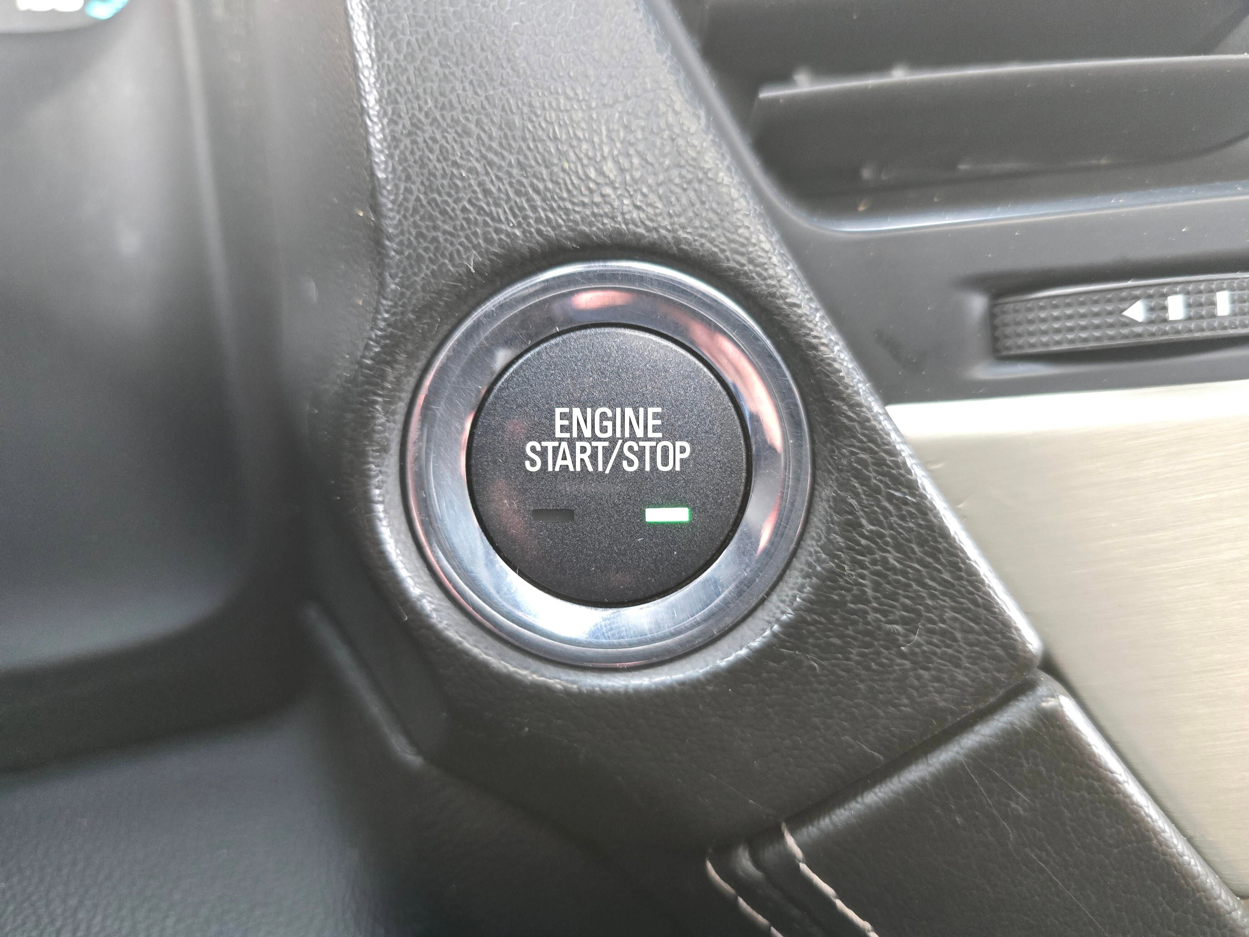 Used 2020 GMC Yukon XL Denali w/ Denali Premium Package image 20