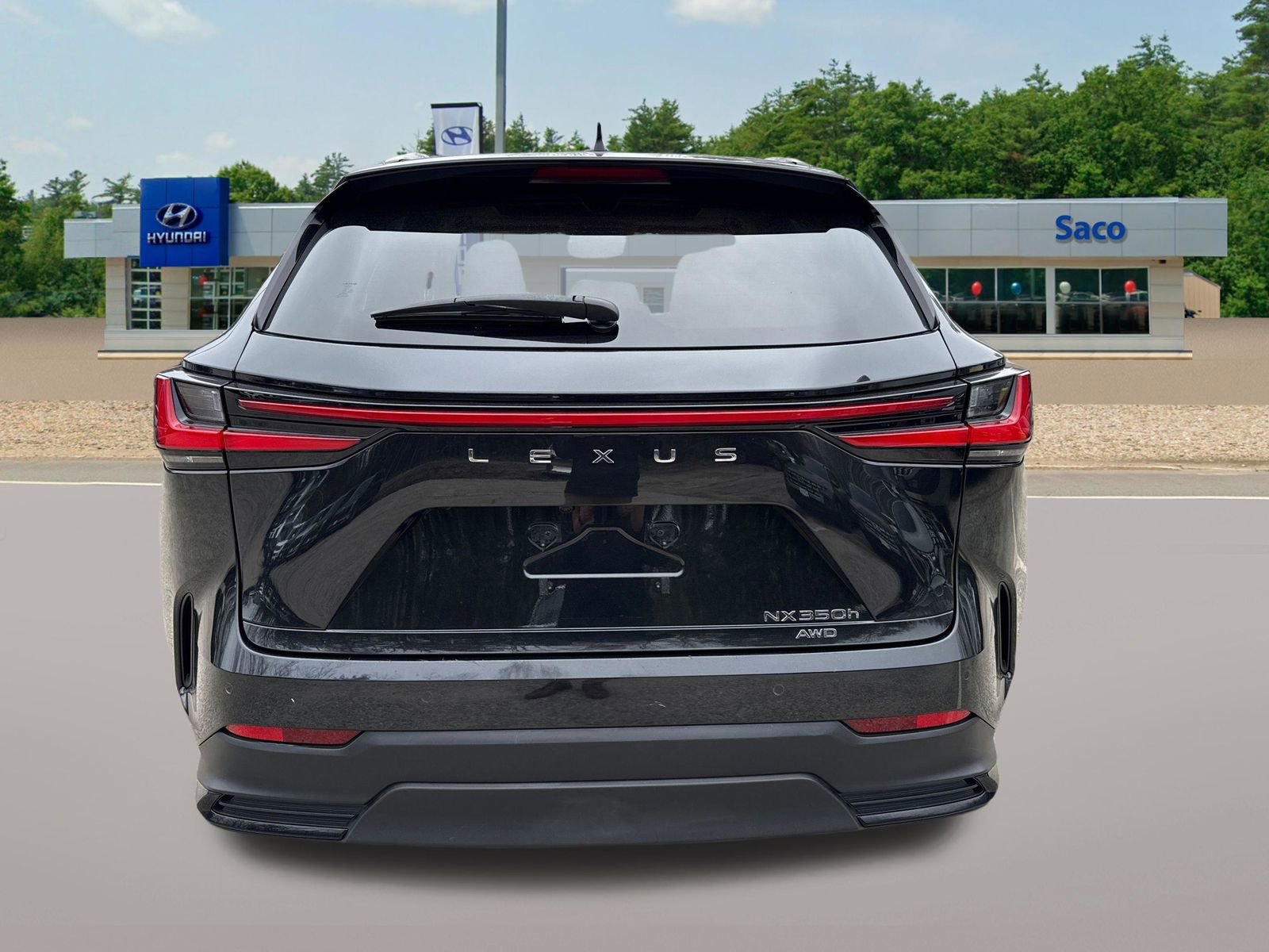 Used 2022 Lexus NX 350h AWD w/ Vision Package image 4