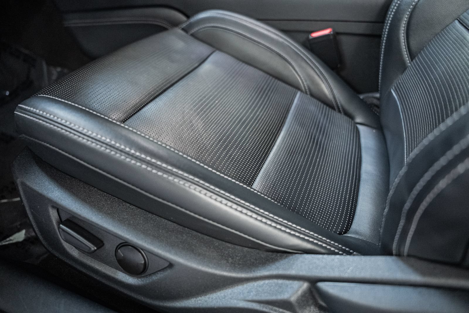 Certified 2024 Ford Mustang GT Premium RWD image 38