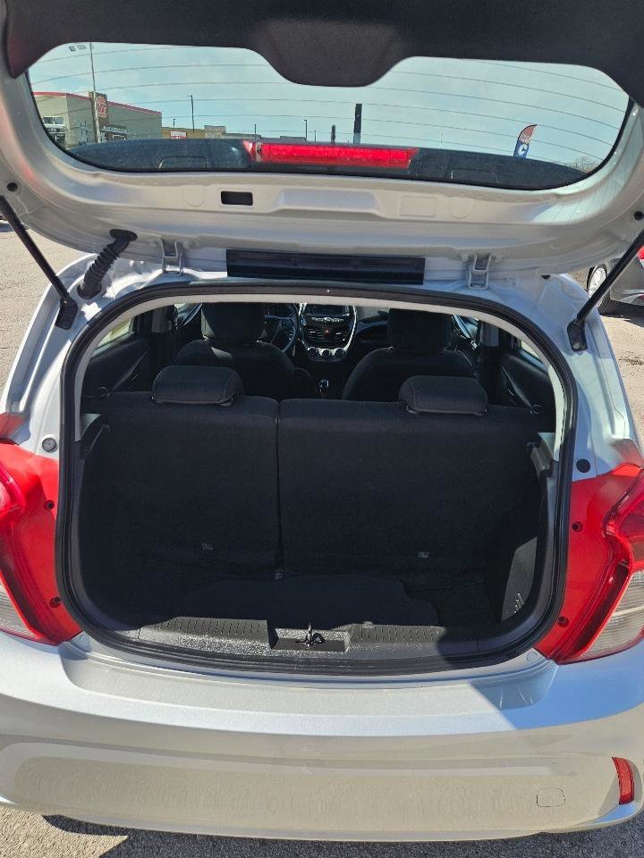 Used 2020 Chevrolet Spark LT image 9