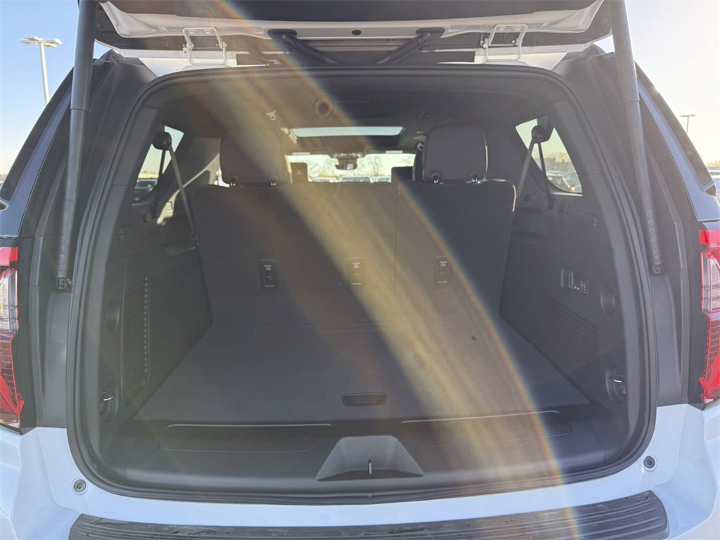 New 2026 GMC Yukon XL Elevation image 35