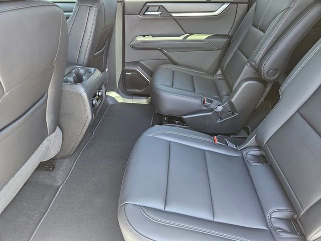 New 2026 GMC Acadia Elevation w/ Black Edition FWD image 20