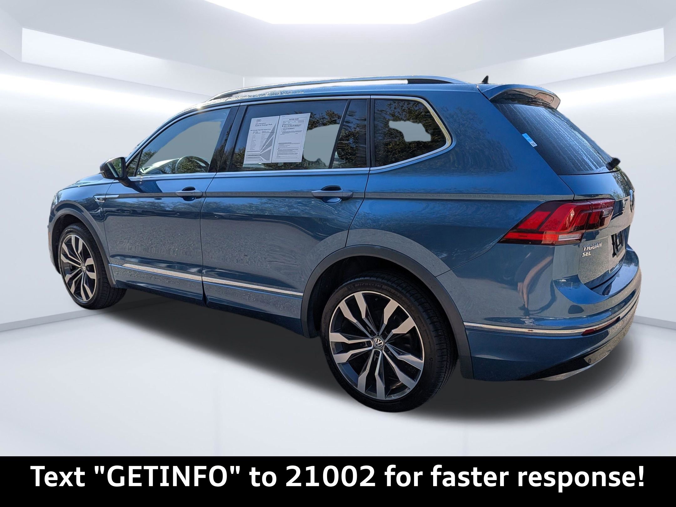 Used 2020 Volkswagen Tiguan SEL Premium R-Line w/ 3rd Row Seat Package image 6