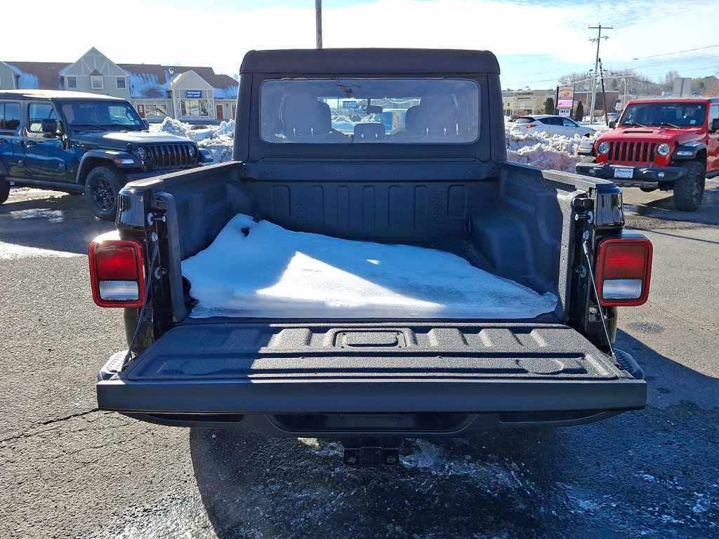 New 2026 Jeep Gladiator Sport image 19