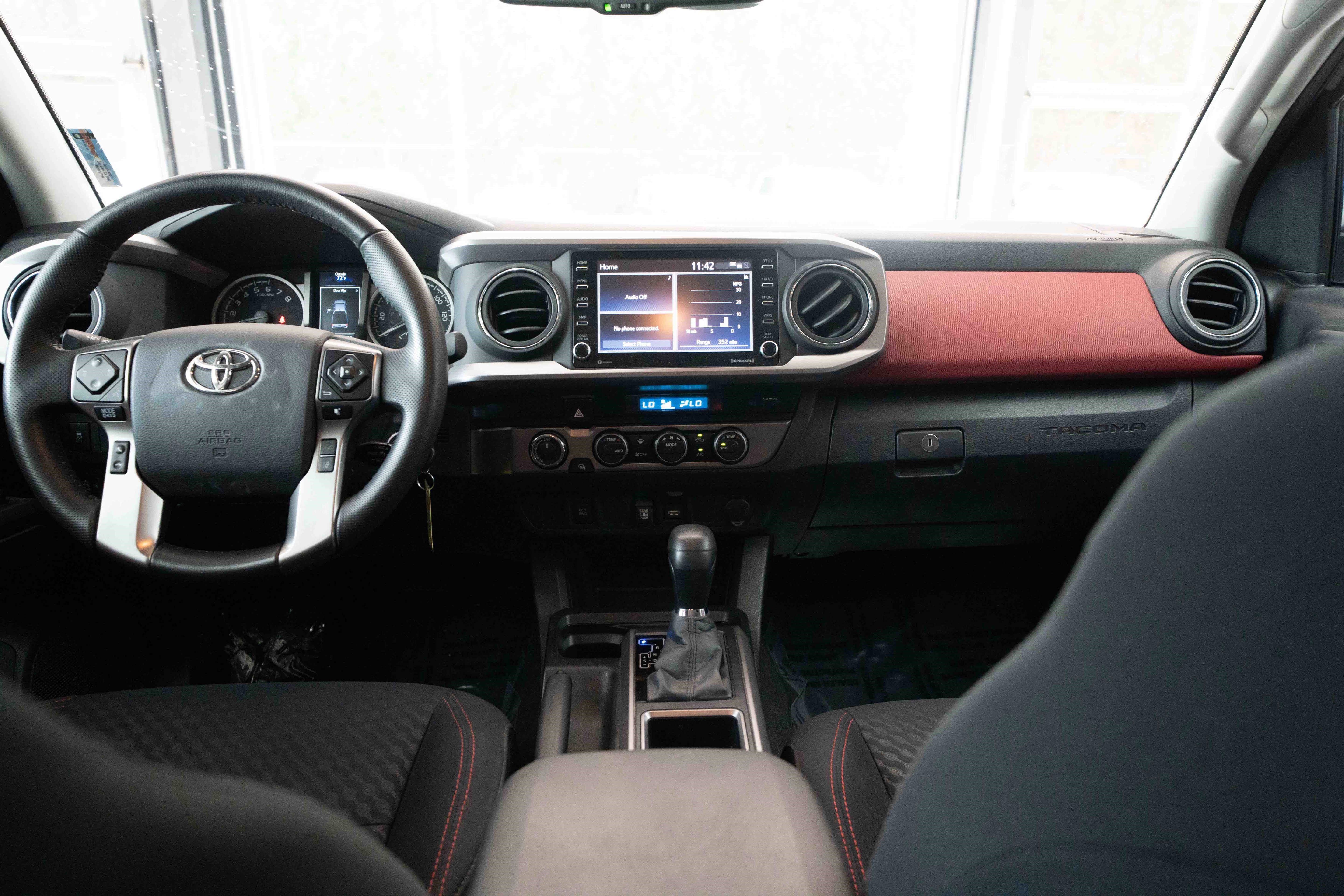 Used 2022 Toyota Tacoma SR5 image 20