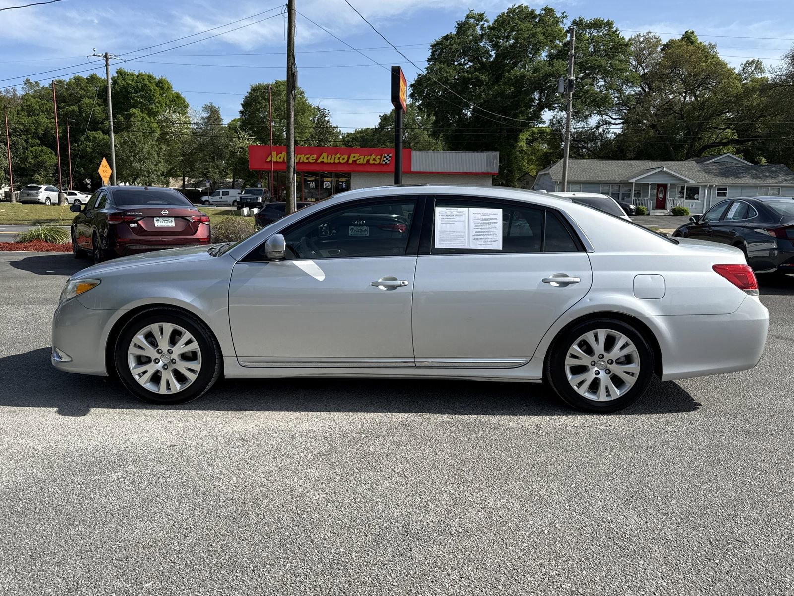 Used 2012 Toyota Avalon image 3