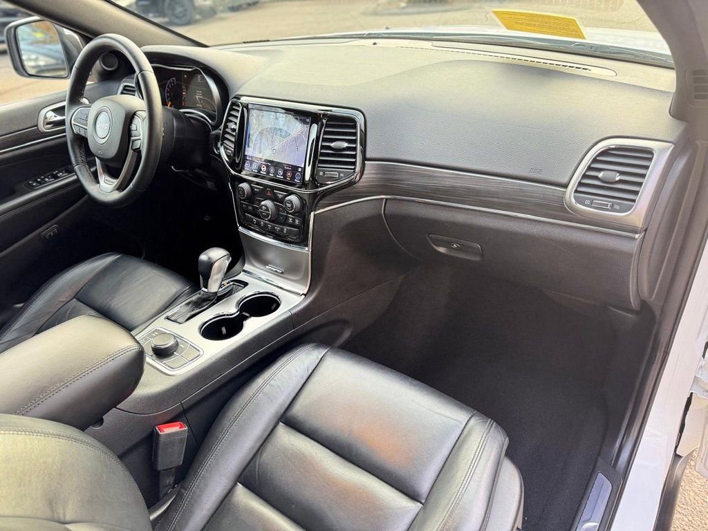 Used 2019 Jeep Grand Cherokee Limited image 21