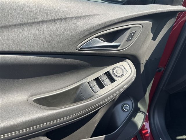 Certified 2021 Buick Encore GX Select w/ Sport Touring Package FWD image 22
